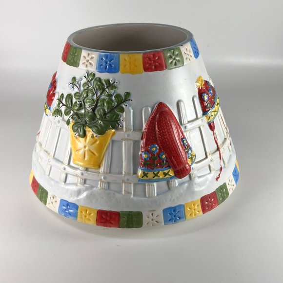 Christmas Winter Holiday Yankee Candle Lamp Shade Topper Multicolor Collectible - Picture 6 of 12
